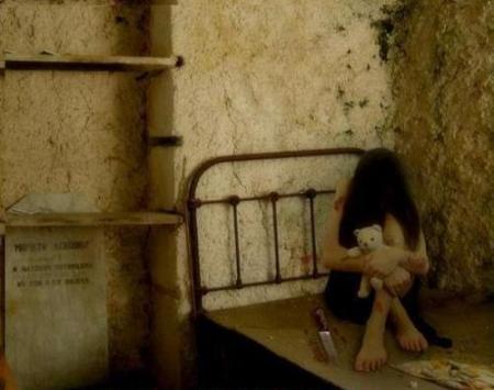 �o0lE SuIcIdE�O0�
